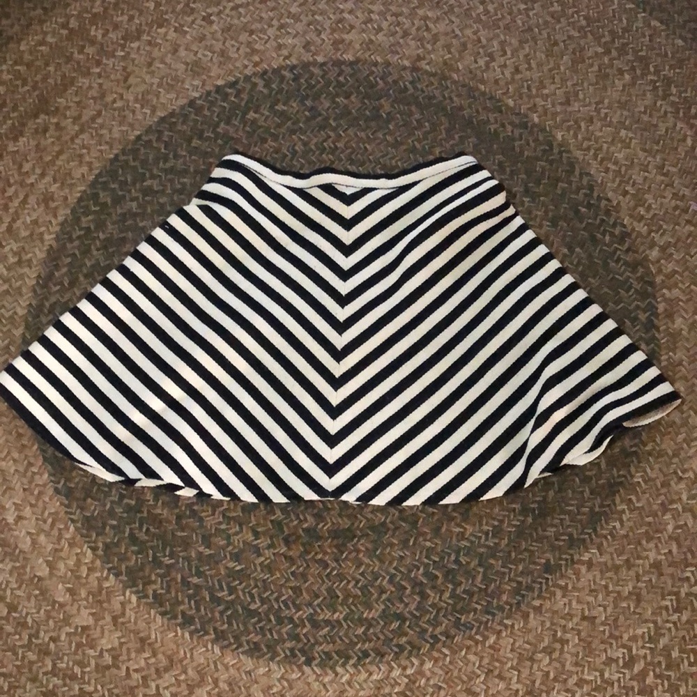 Black/Cream striped skirt.